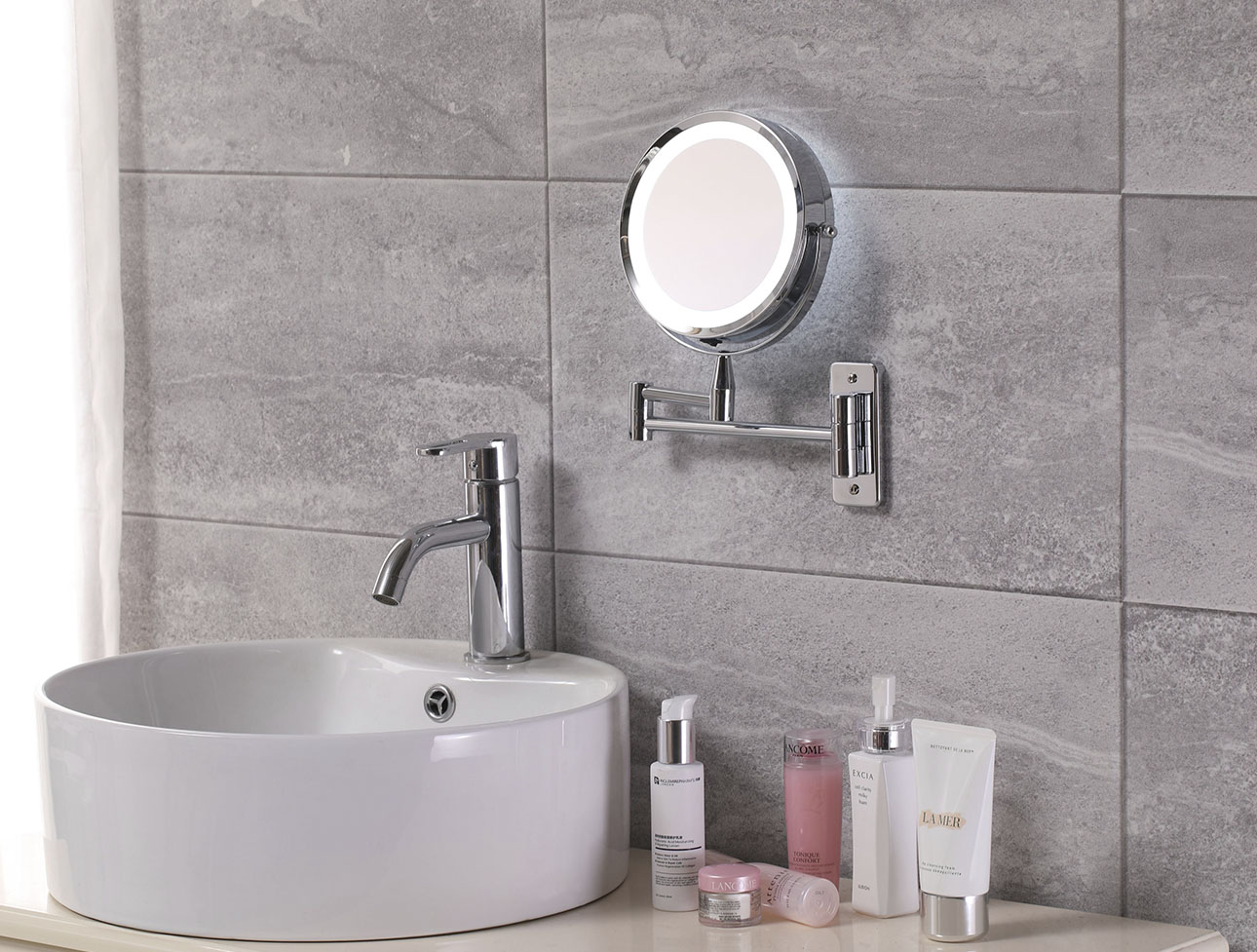 Espelho De Aumento Articulado 5x Dupla Face Com LED